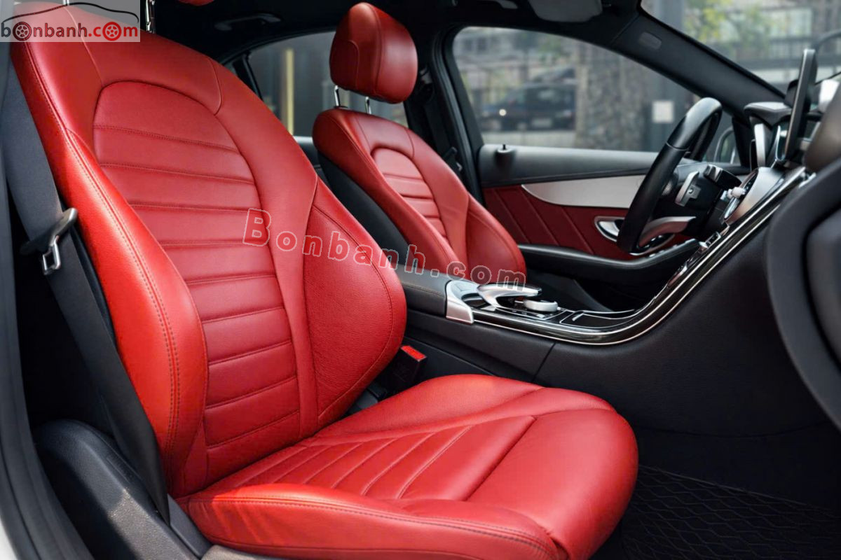 Bán ô tô Mercedes Benz C class C300 AMG - 2018 - xe cũ