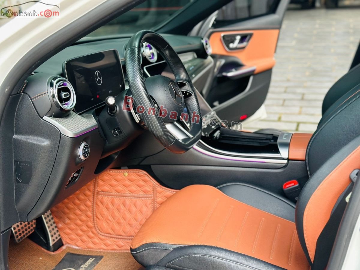 Bán ô tô Mercedes Benz C class C300 AMG - 2022 - xe cũ