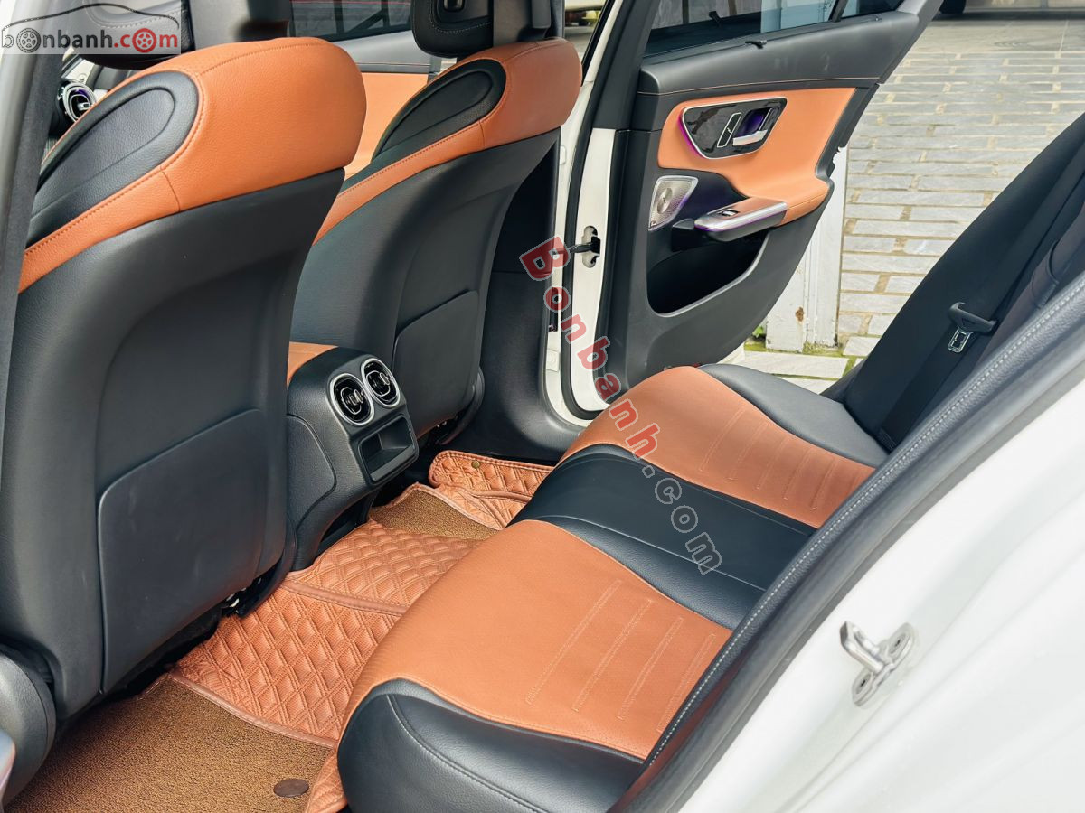 Bán ô tô Mercedes Benz C class C300 AMG - 2022 - xe cũ