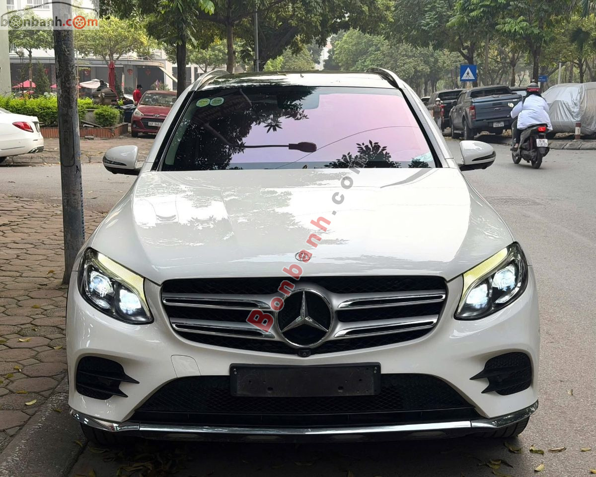 Bán ô tô Mercedes Benz GLC 300 4Matic - 2017 - xe cũ