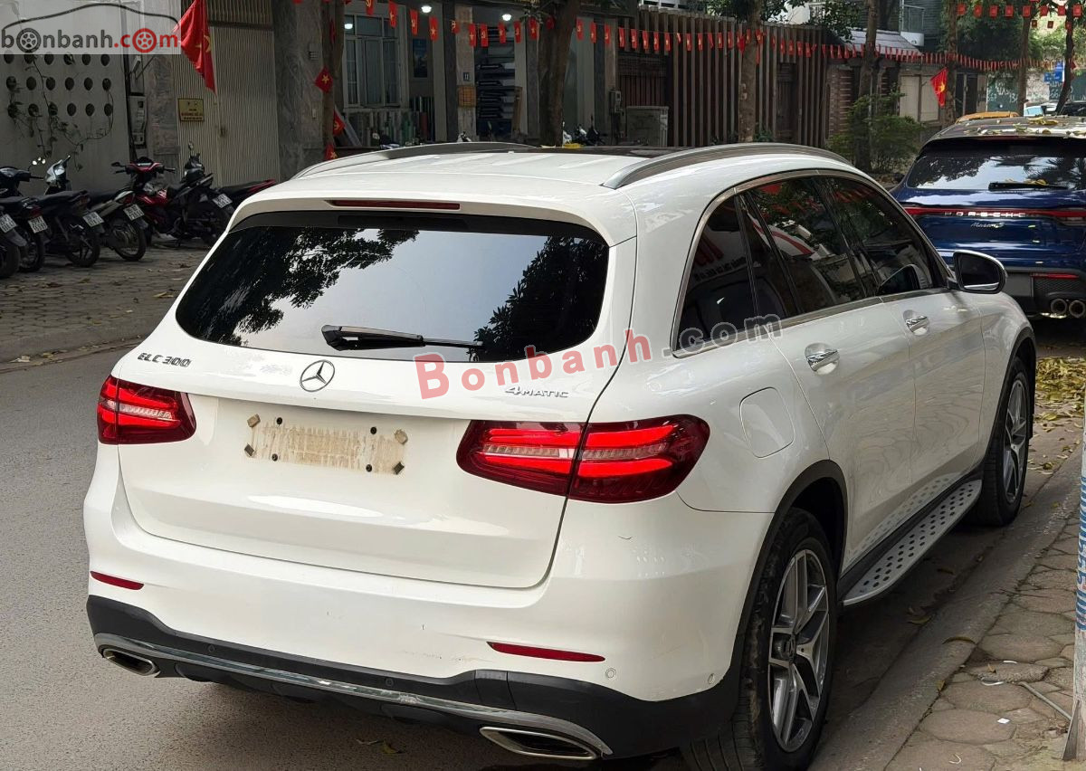 Bán ô tô Mercedes Benz GLC 300 4Matic - 2017 - xe cũ