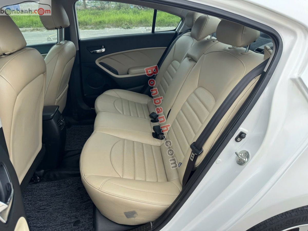 Bán ô tô Kia Cerato 1.6 AT - 2018 - xe cũ
