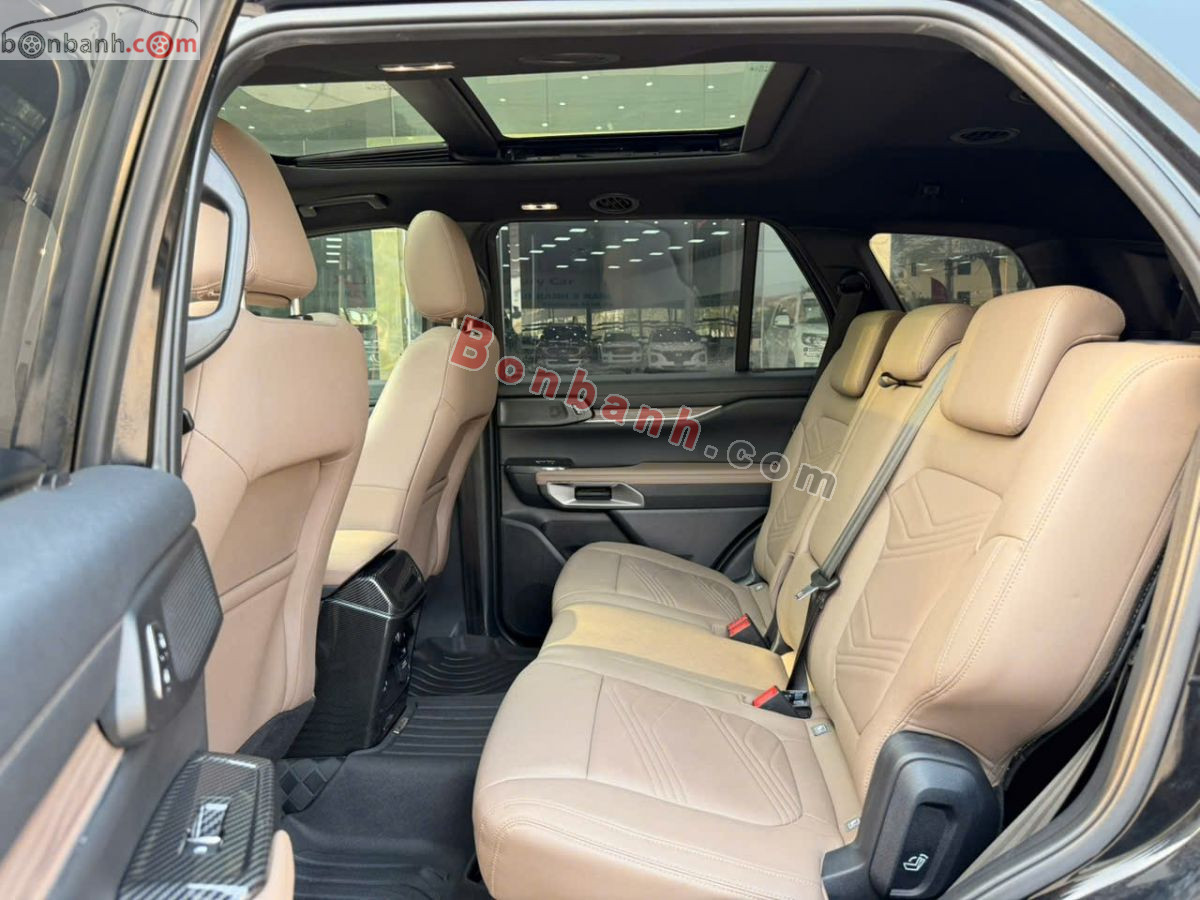 Bán ô tô Ford Everest Titanium 2.0L 4x2 AT - 2023 - xe cũ