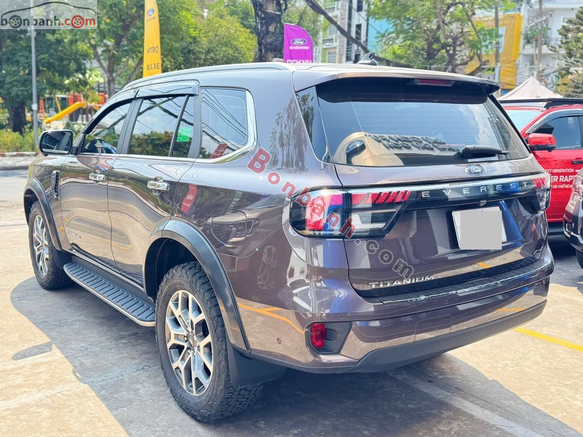 Bán ô tô Ford Everest Titanium Plus 2.0L 4x4 AT - 2024 - xe cũ