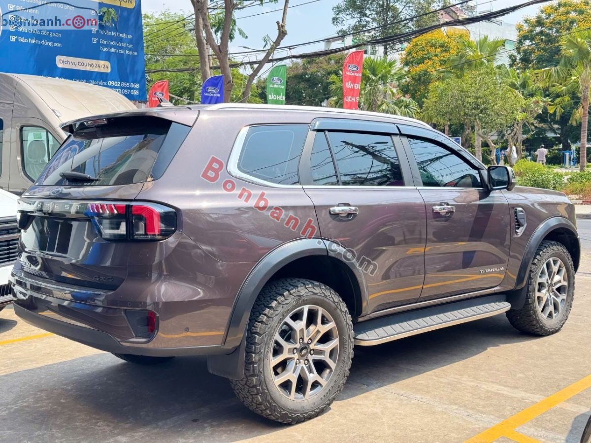 Bán ô tô Ford Everest Titanium Plus 2.0L 4x4 AT - 2024 - xe cũ