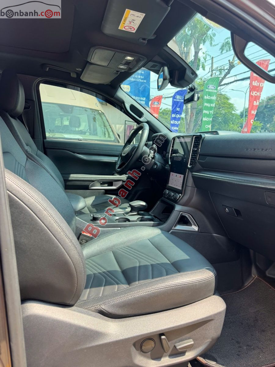 Bán ô tô Ford Everest Titanium Plus 2.0L 4x4 AT - 2024 - xe cũ
