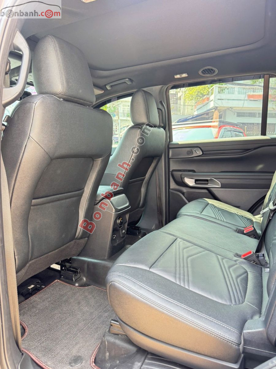 Bán ô tô Ford Everest Titanium Plus 2.0L 4x4 AT - 2024 - xe cũ