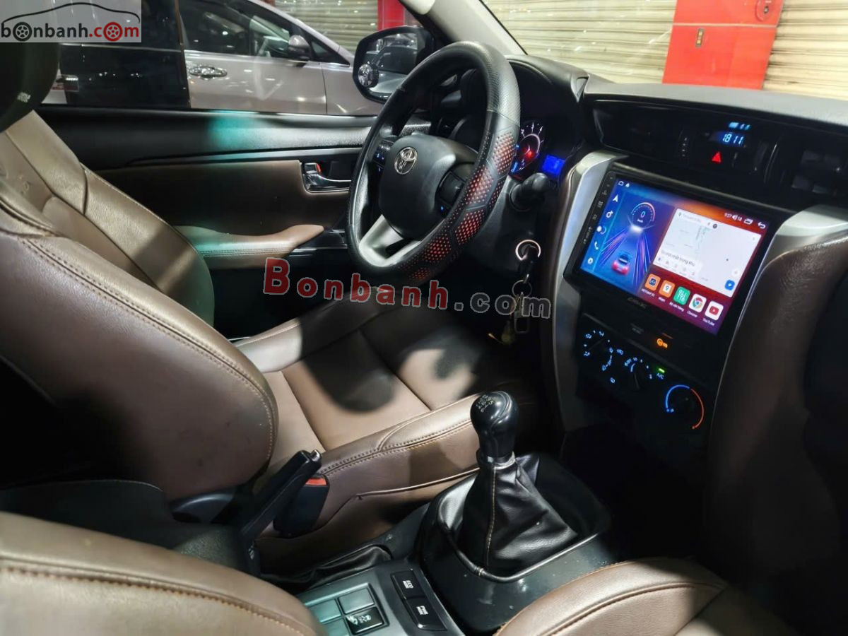 Bán ô tô Toyota Fortuner 2.4G 4x2 MT - 2019 - xe cũ