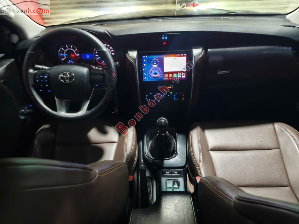 Bán ô tô Toyota Fortuner 2.4G 4x2 MT - 2019 - xe cũ