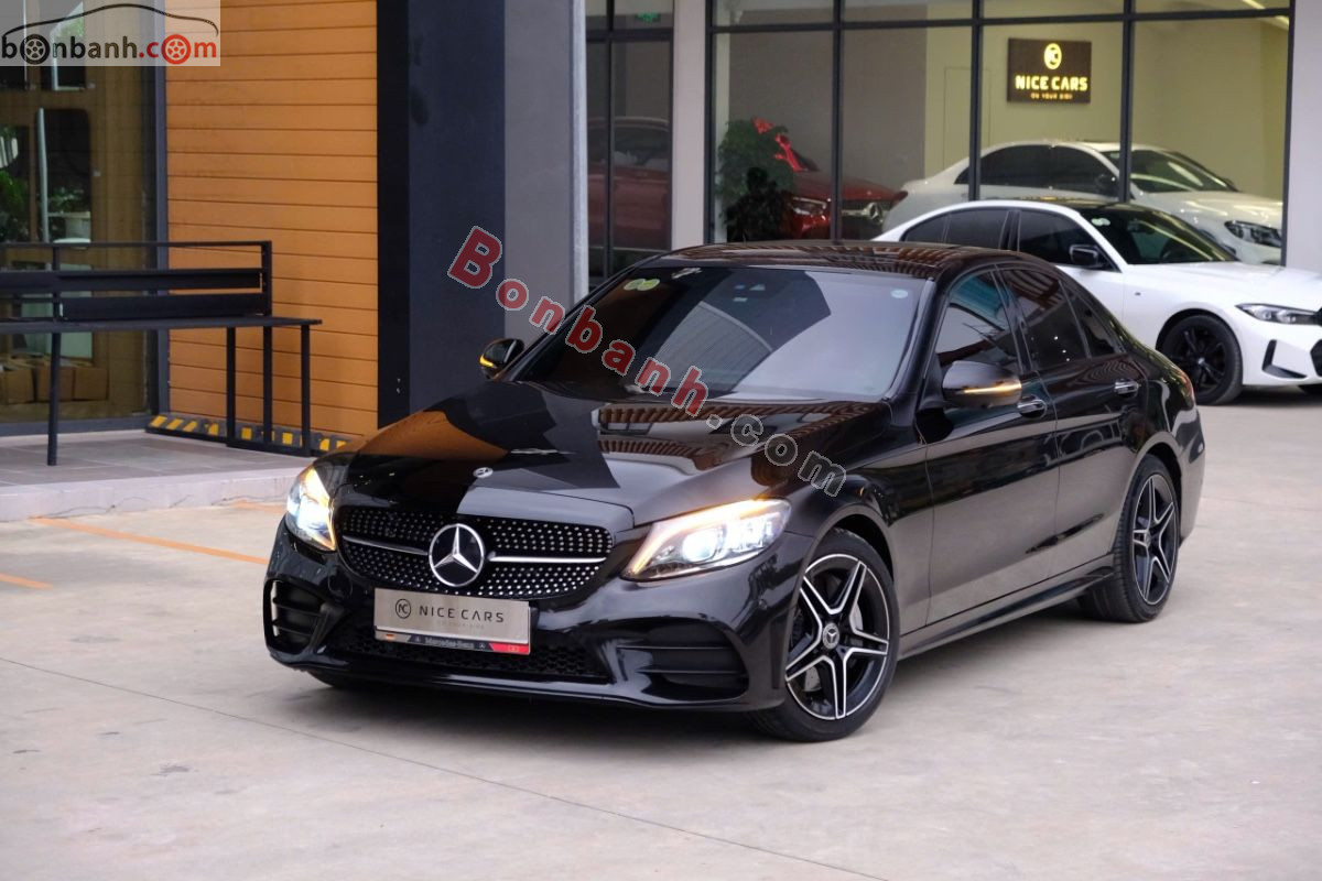 Bán ô tô Mercedes Benz C class C300 AMG - 2020 - xe cũ