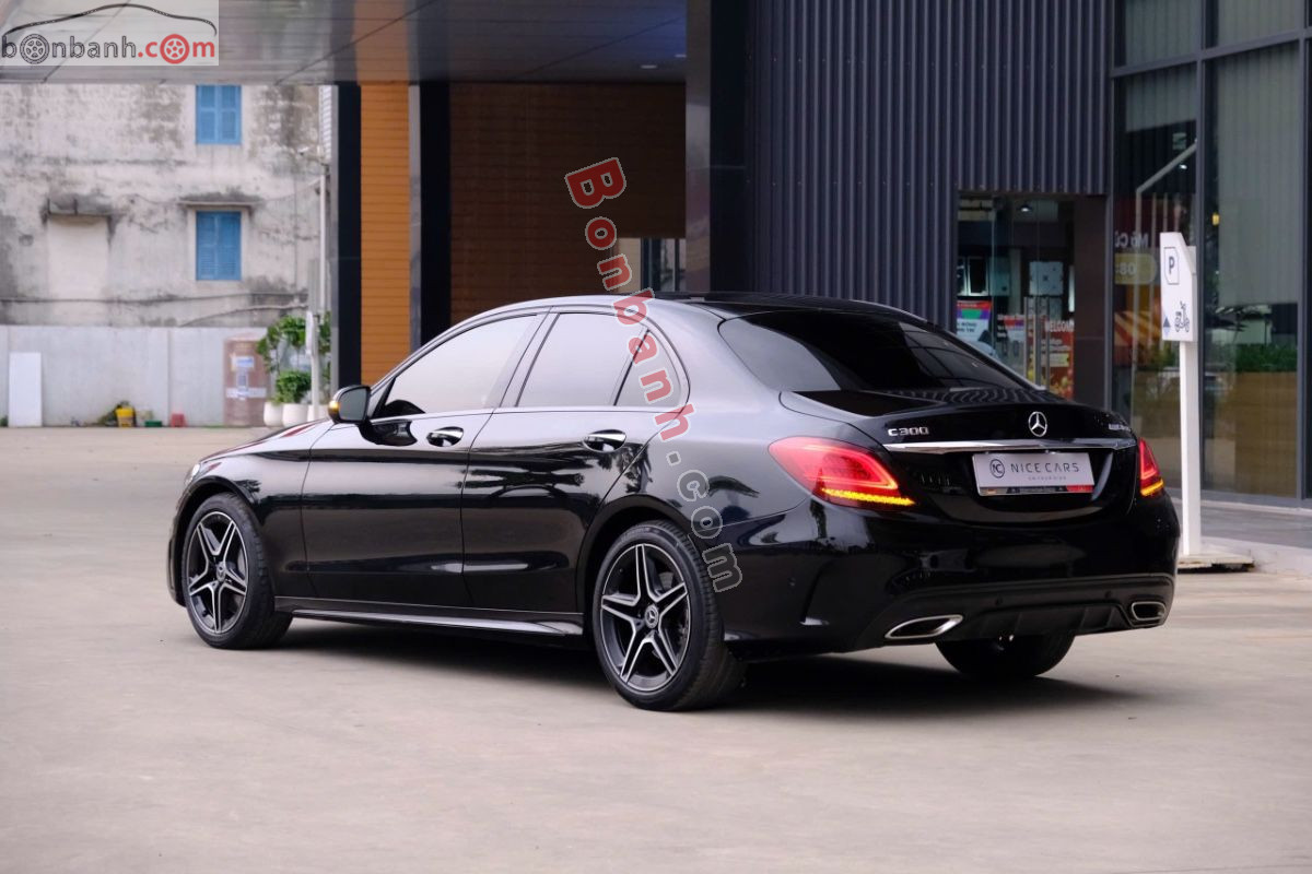 Bán ô tô Mercedes Benz C class C300 AMG - 2020 - xe cũ