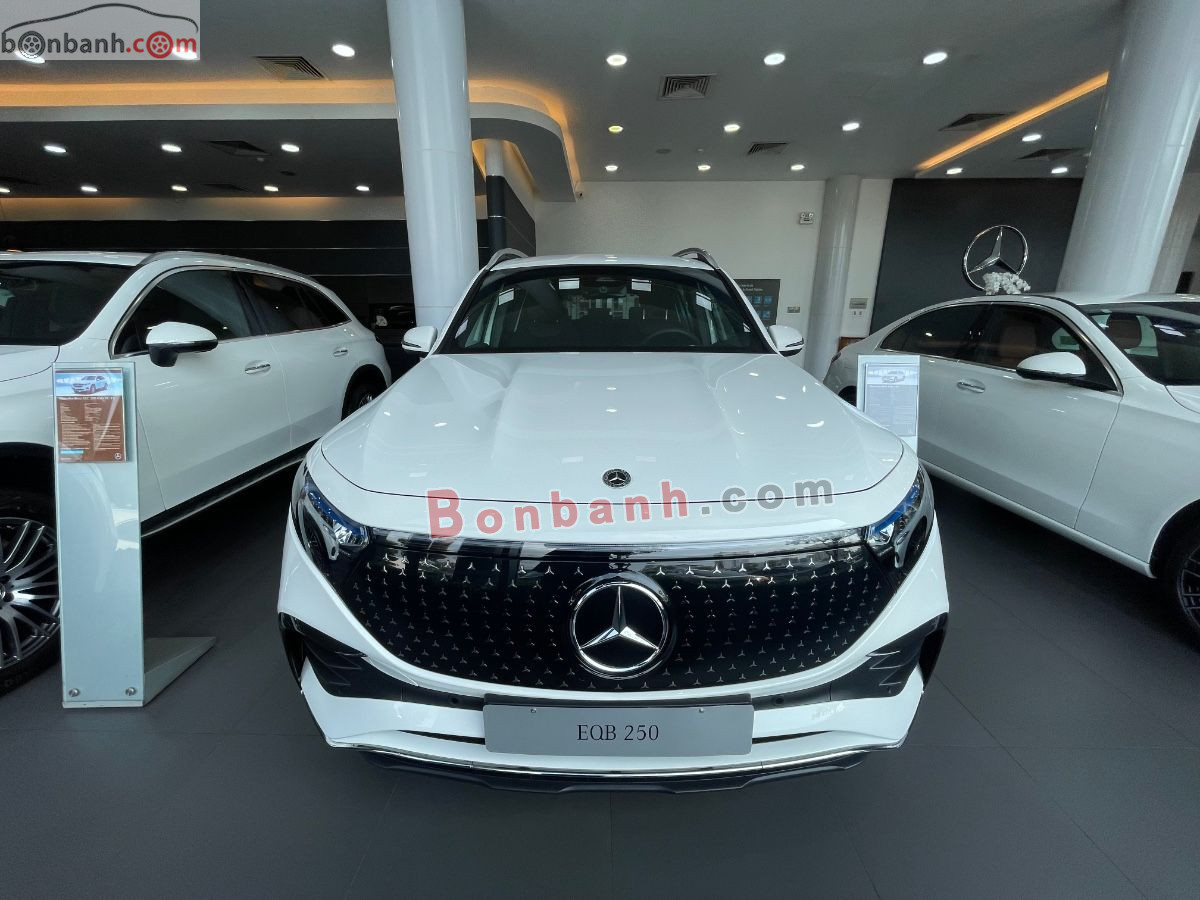 Bán ô tô Mercedes Benz EQB 250+ - 2025 - xe cũ