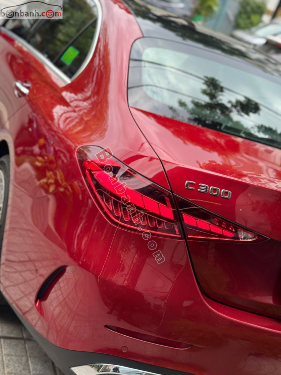 Bán ô tô Mercedes Benz C class C300 AMG - 2022 - xe cũ