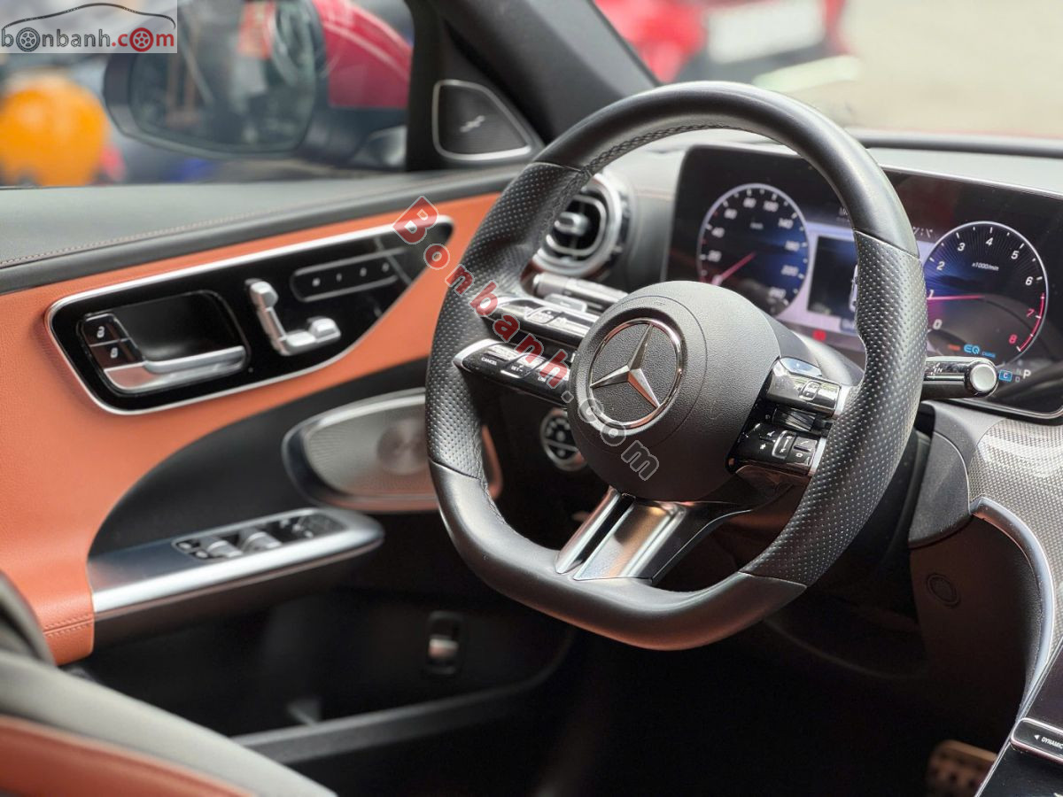 Bán ô tô Mercedes Benz C class C300 AMG - 2022 - xe cũ