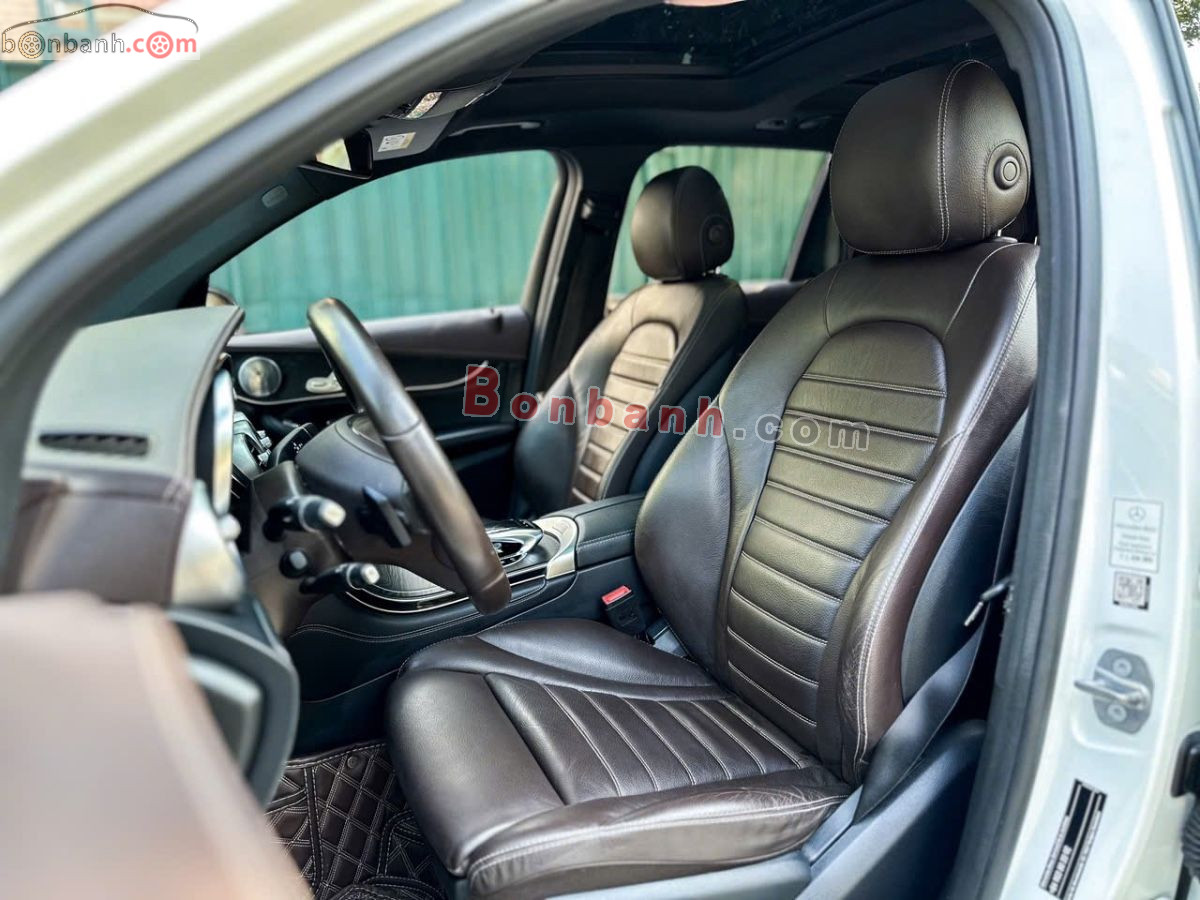 Bán ô tô Mercedes Benz GLC 300 4Matic - 2018 - xe cũ