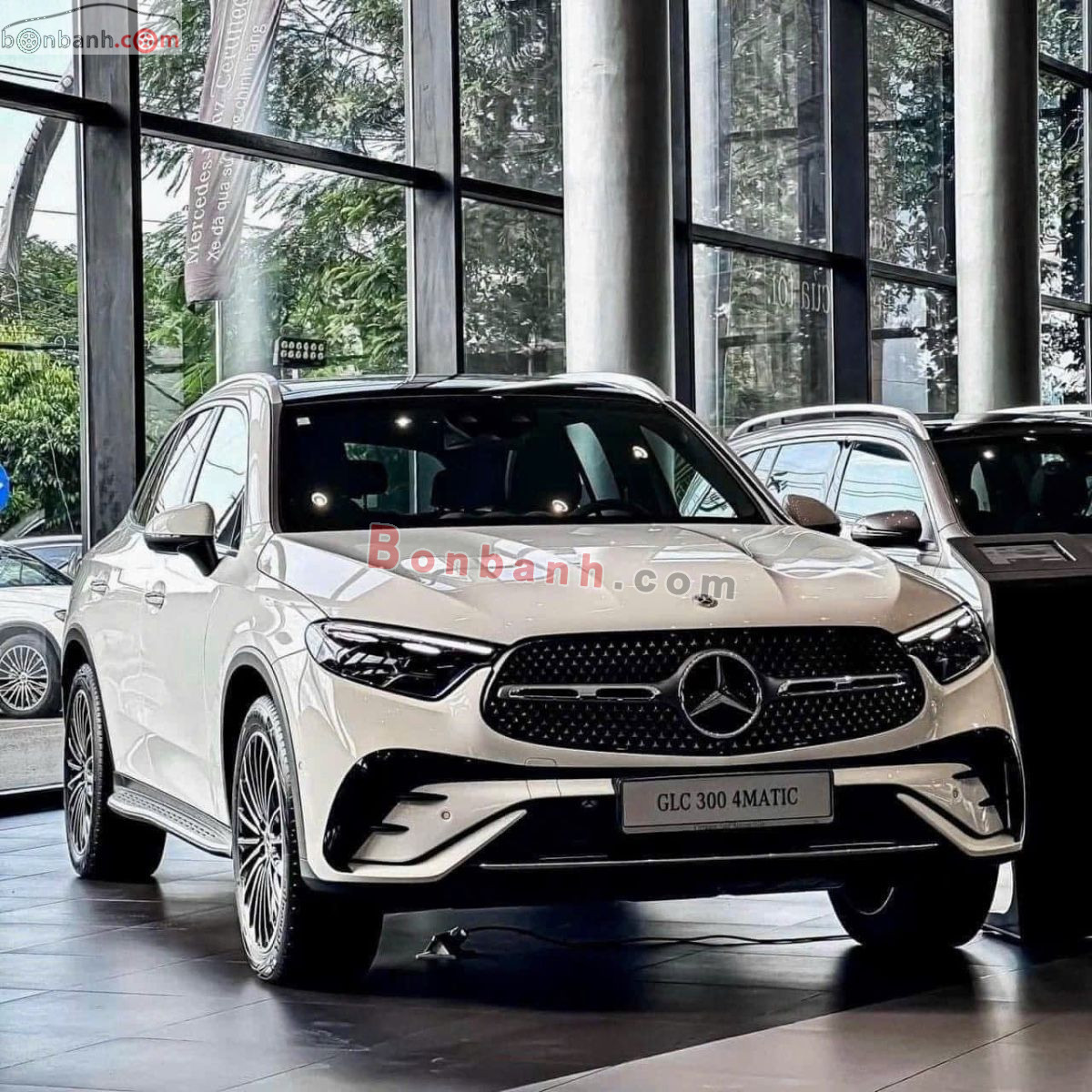 Bán ô tô Mercedes Benz GLC 300 4Matic - 2025 - xe mới