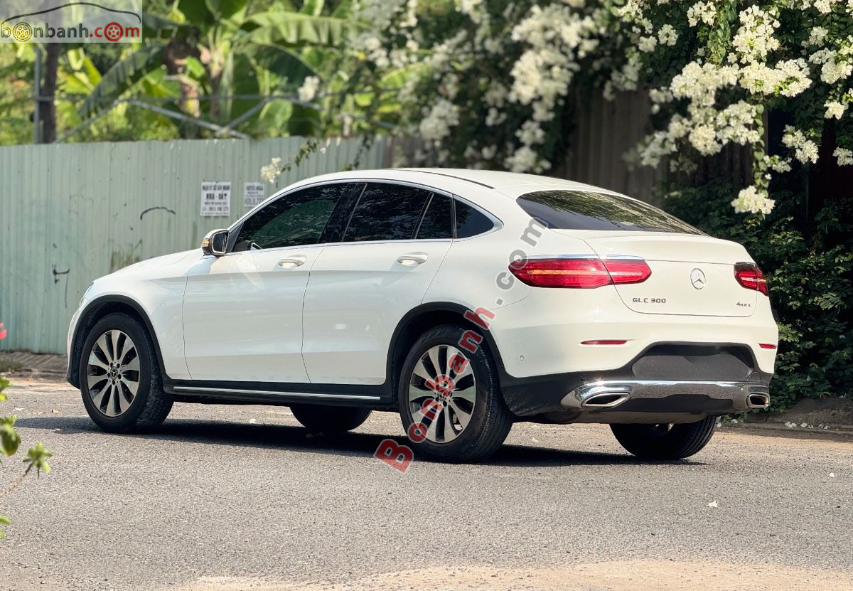 Bán ô tô Mercedes Benz GLC 300 Coupe 4Matic - 2019 - xe cũ