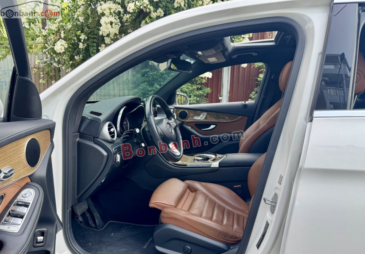 Bán ô tô Mercedes Benz GLC 300 Coupe 4Matic - 2019 - xe cũ