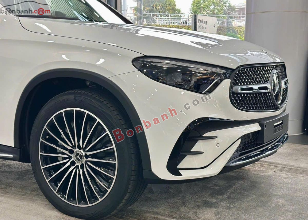 Bán ô tô Mercedes Benz GLC 300 4Matic - 2026 - xe mới
