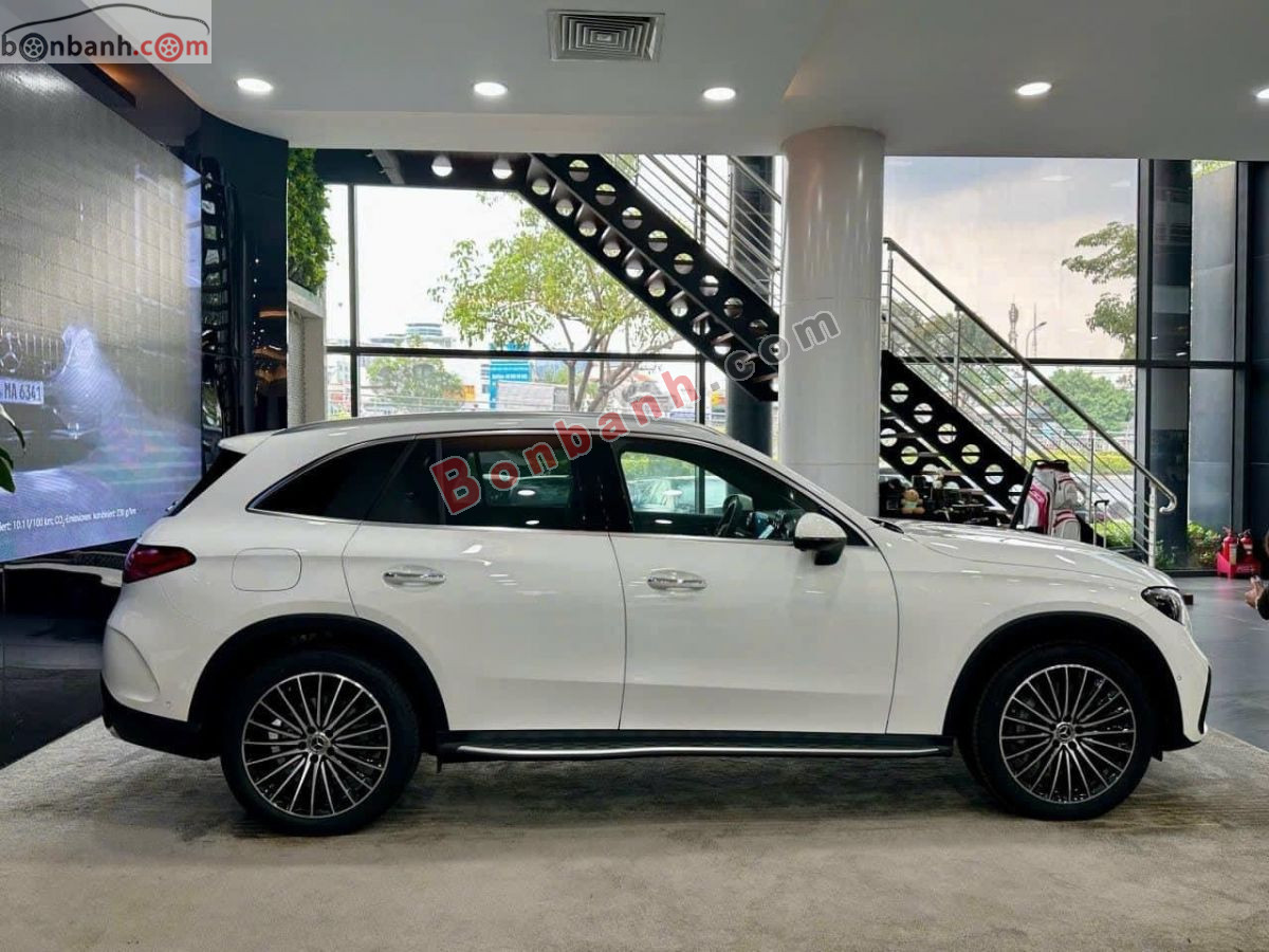 Bán ô tô Mercedes Benz GLC 300 4Matic - 2026 - xe mới