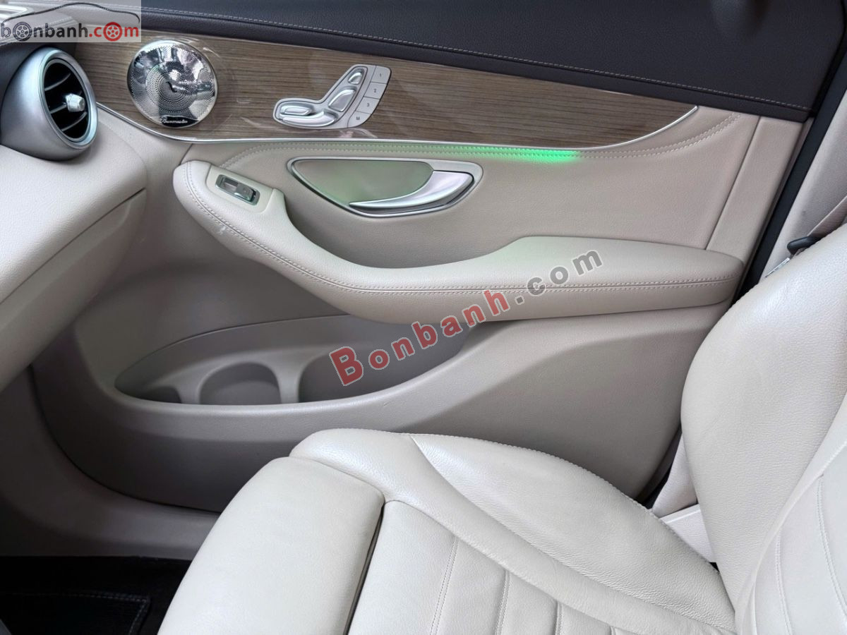 Bán ô tô Mercedes Benz GLC 300 Coupe 4Matic - 2019 - xe cũ