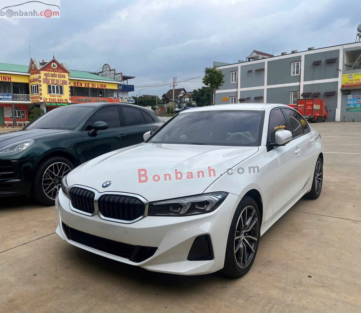 Bán ô tô BMW 3 Series 320i Sport Line - 2024 - xe cũ