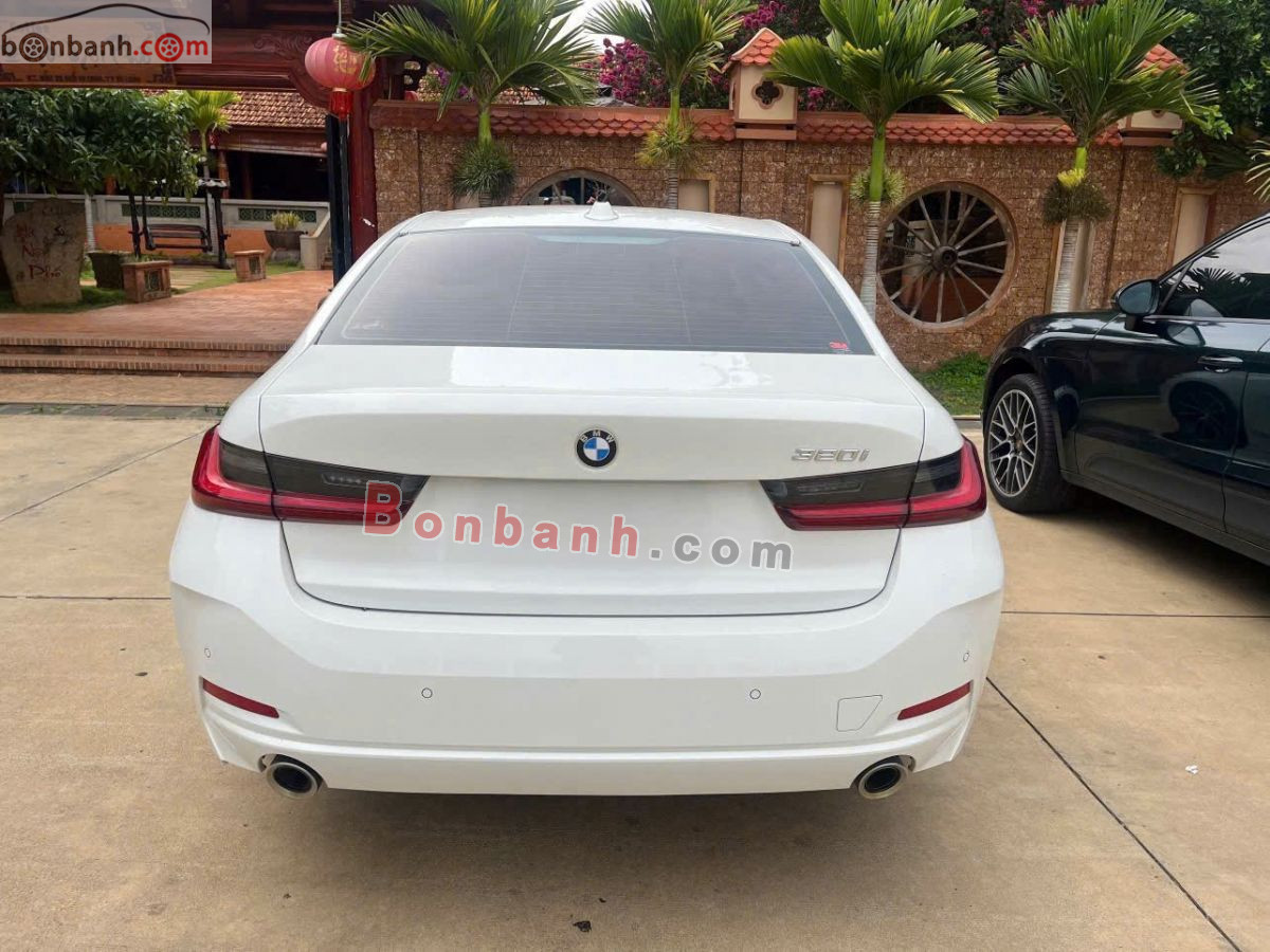 Bán ô tô BMW 3 Series 320i Sport Line - 2024 - xe cũ