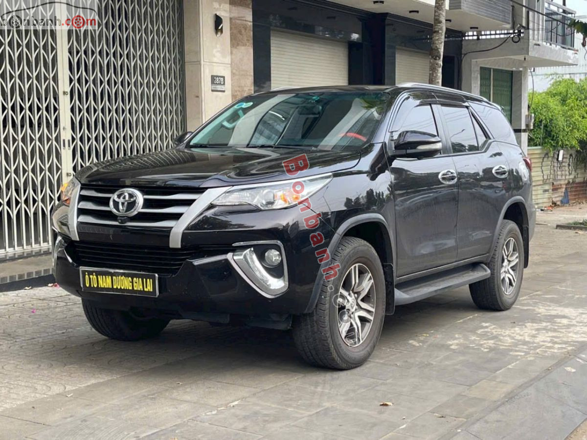 Bán ô tô Toyota Fortuner 2.4G 4x2 MT - 2017 - xe cũ