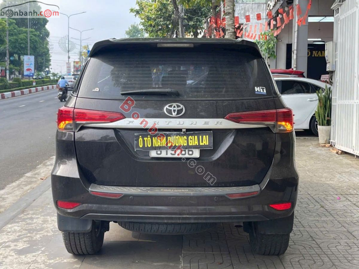 Bán ô tô Toyota Fortuner 2.4G 4x2 MT - 2017 - xe cũ