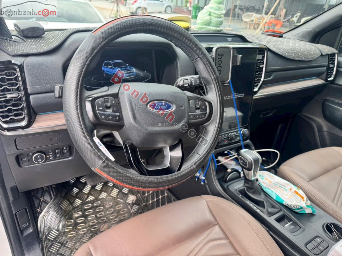 Bán ô tô Ford Everest Titanium 2.0L 4x2 AT - 2023 - xe cũ