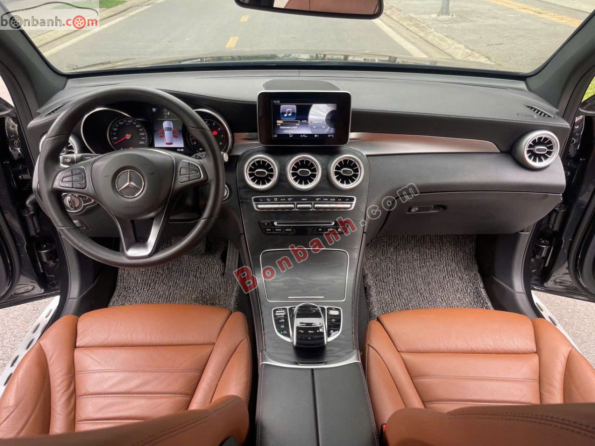 Bán ô tô Mercedes Benz GLC 300 4Matic - 2018 - xe cũ