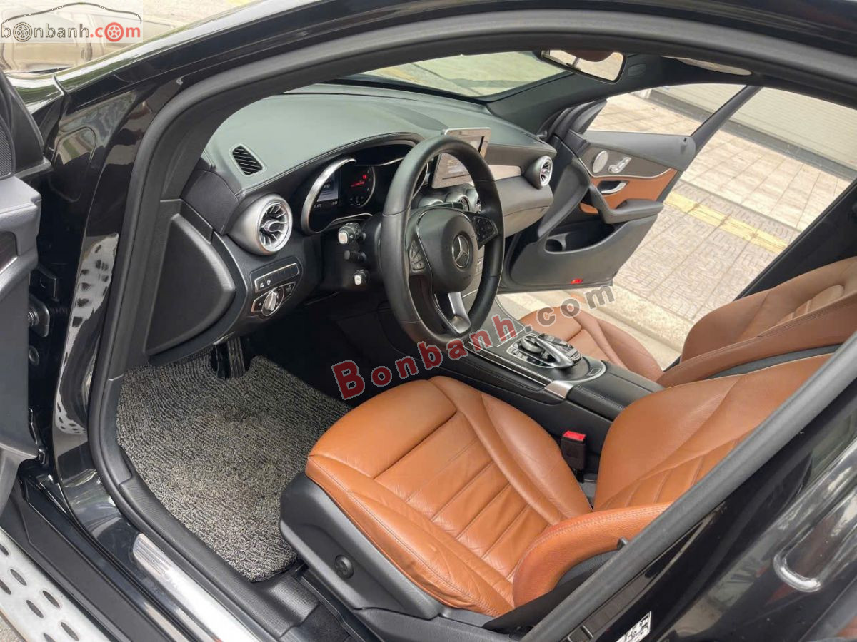 Bán ô tô Mercedes Benz GLC 300 4Matic - 2018 - xe cũ