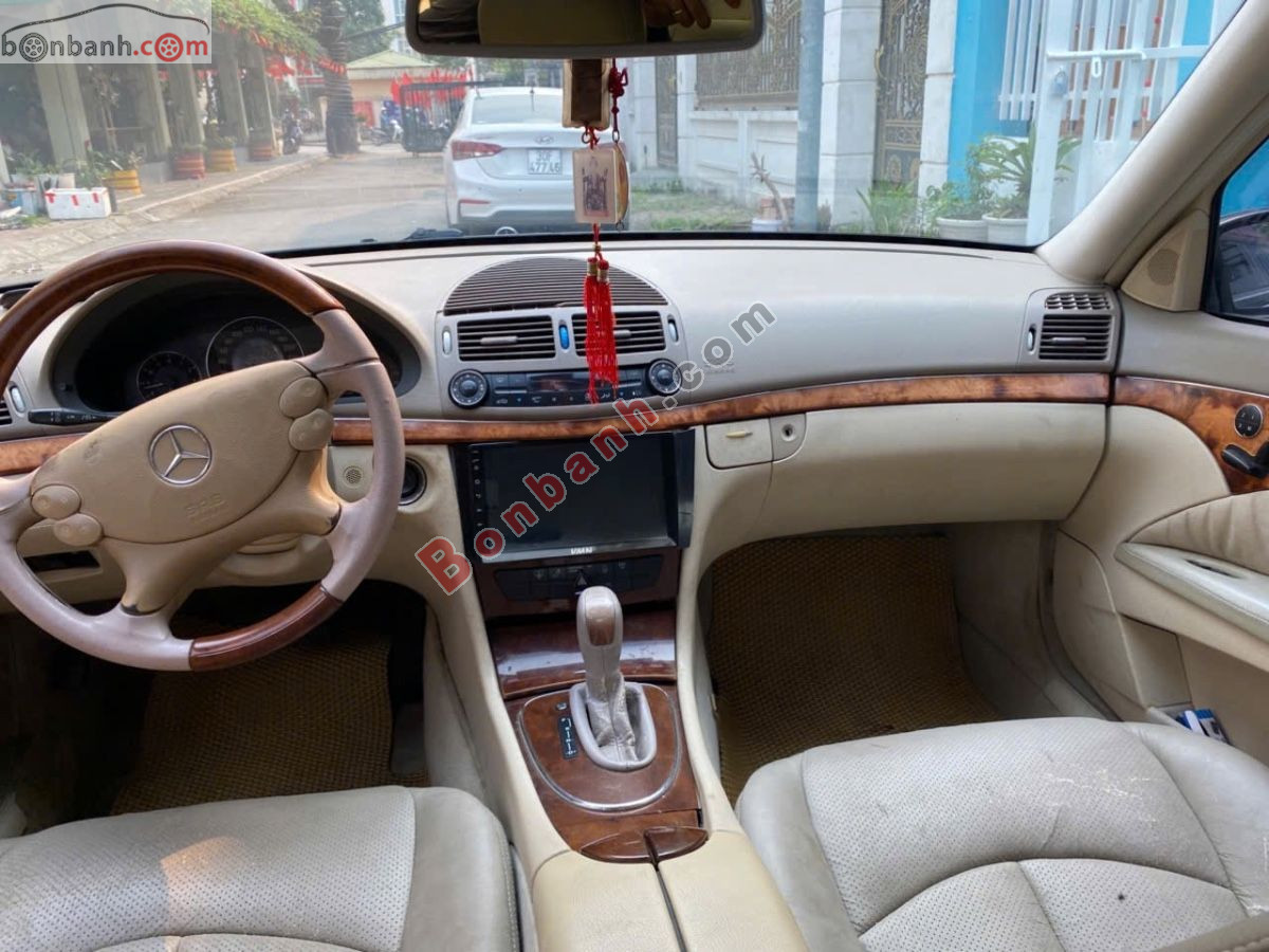 Bán ô tô Mercedes Benz E class E240 - 2003 - xe cũ