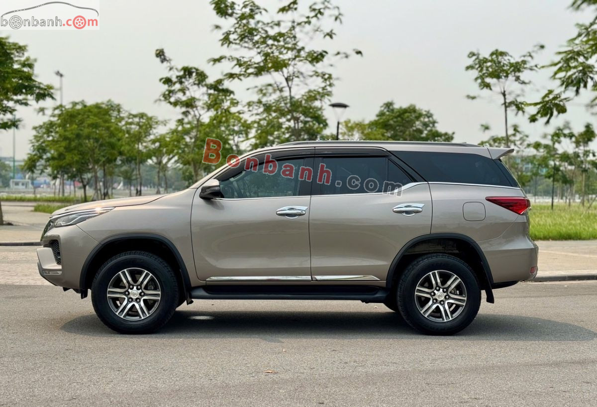 Bán ô tô Toyota Fortuner 2.4L 4x2 AT - 2022 - xe cũ