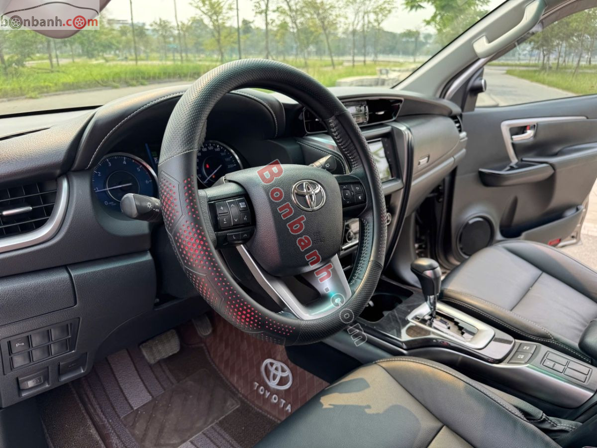 Bán ô tô Toyota Fortuner 2.4L 4x2 AT - 2022 - xe cũ
