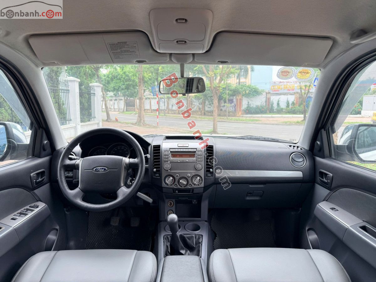 Bán ô tô Ford Everest 2.5L 4x2 MT - 2014 - xe cũ