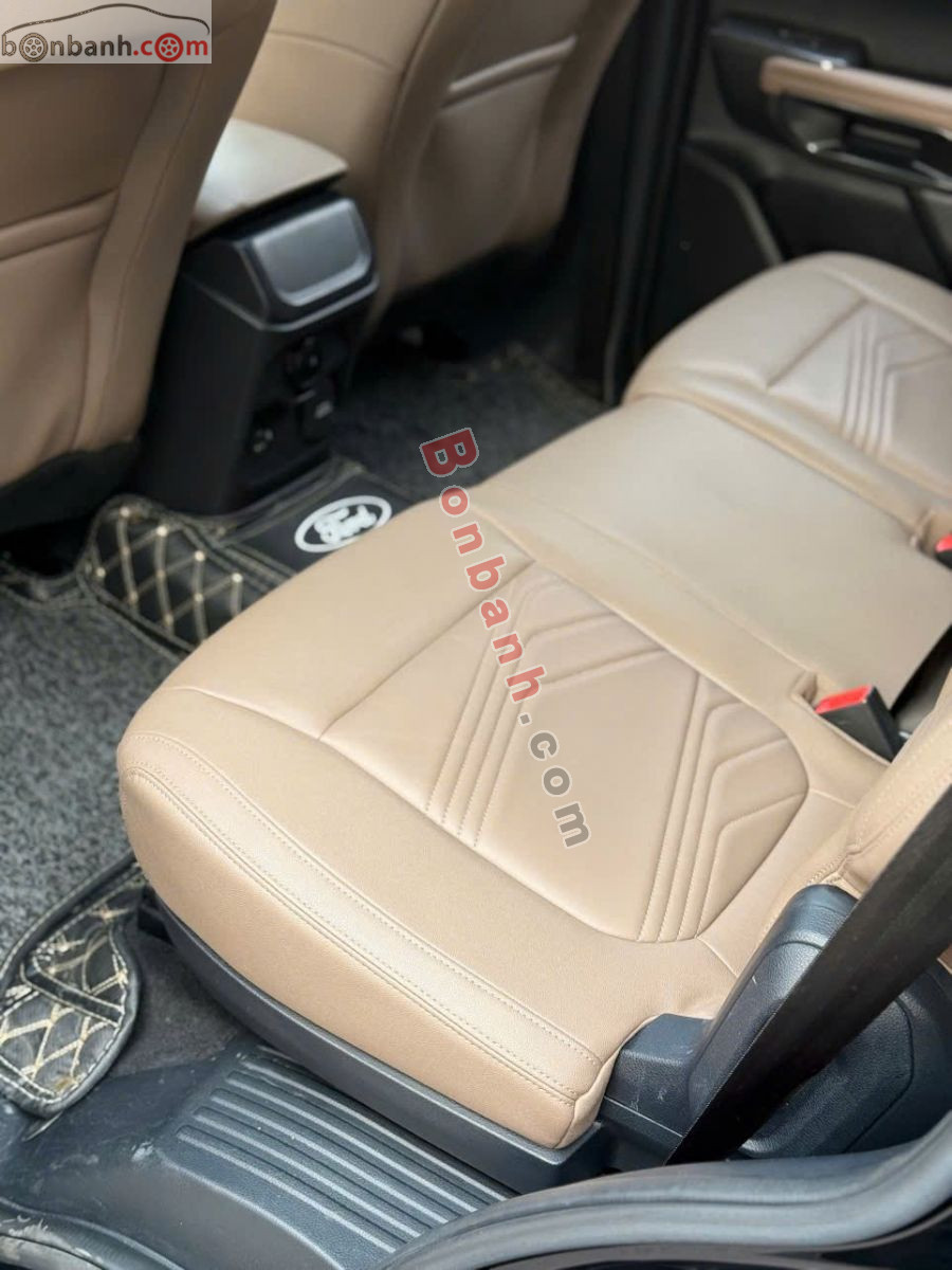 Bán ô tô Ford Everest Titanium 2.0L 4x2 AT - 2023 - xe cũ