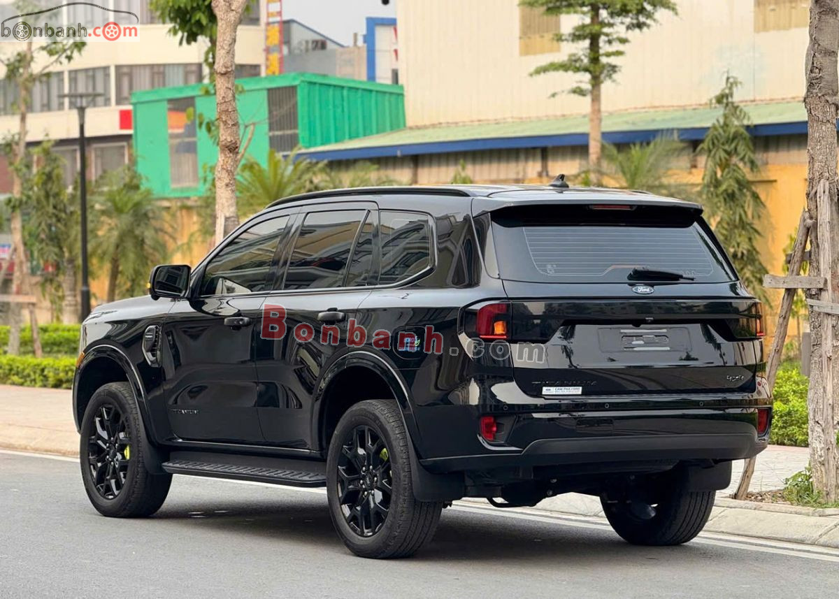 Bán ô tô Ford Everest Titanium 2.0L 4x2 AT - 2023 - xe cũ