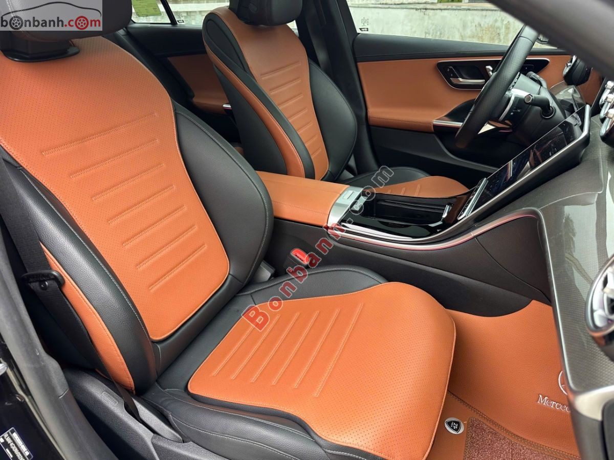 Bán ô tô Mercedes Benz C class C300 AMG - 2022 - xe cũ