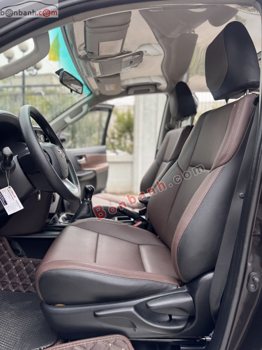 Bán ô tô Toyota Fortuner 2.4G 4x2 MT - 2017 - xe cũ