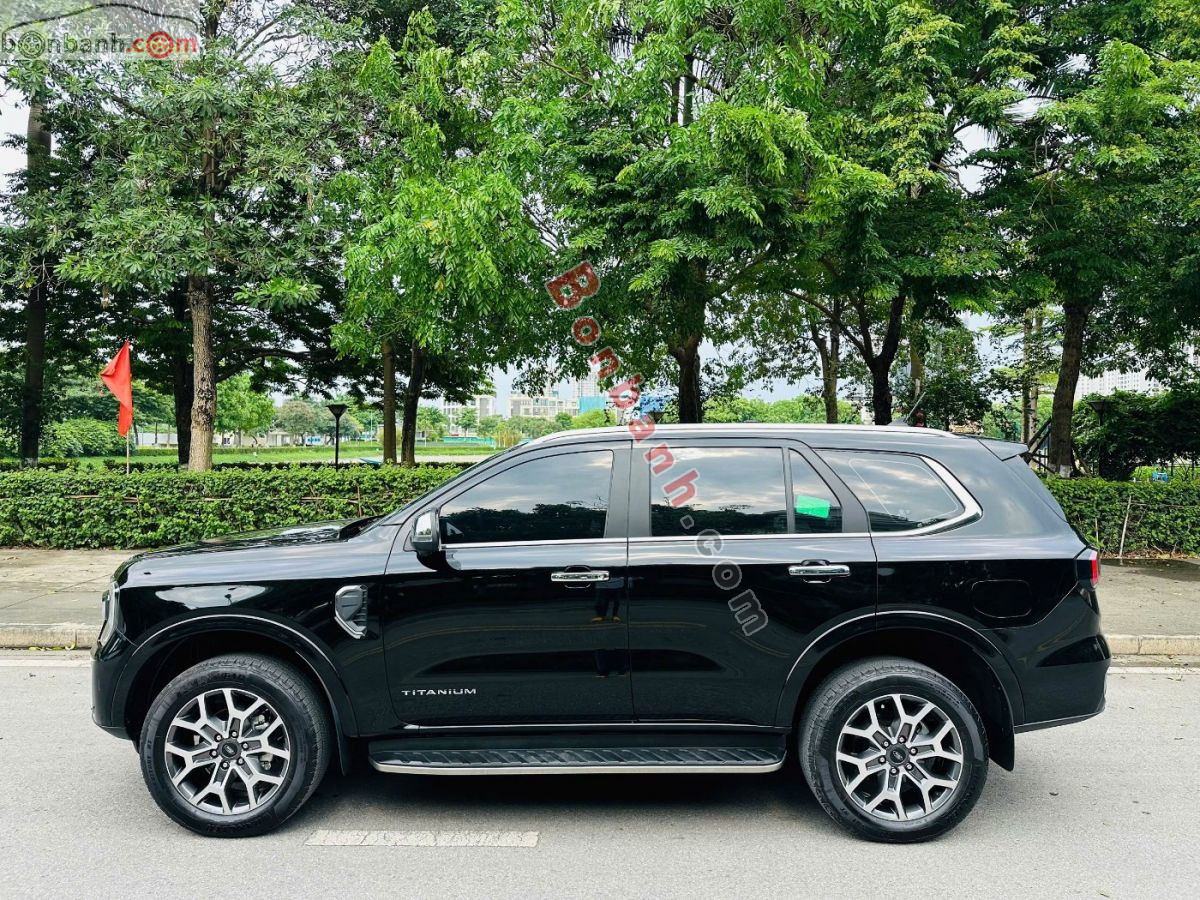 Bán ô tô Ford Everest Titanium 2.0L 4x2 AT - 2024 - xe cũ