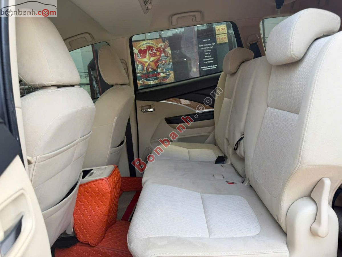 Bán ô tô Mitsubishi Xpander 1.5 AT - 2019 - xe cũ