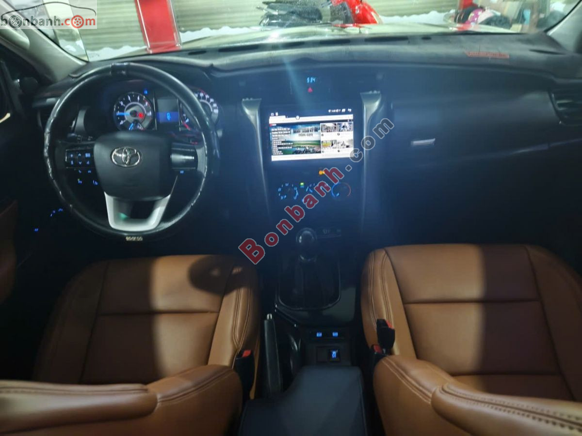 Bán ô tô Toyota Fortuner 2.4G 4x2 MT - 2019 - xe cũ