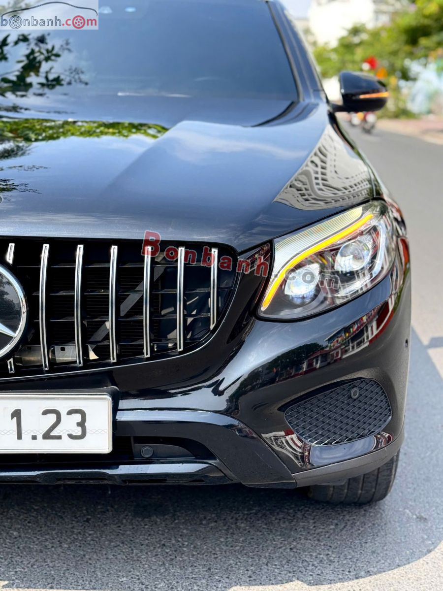 Bán ô tô Mercedes Benz GLC 250 4Matic - 2017 - xe cũ