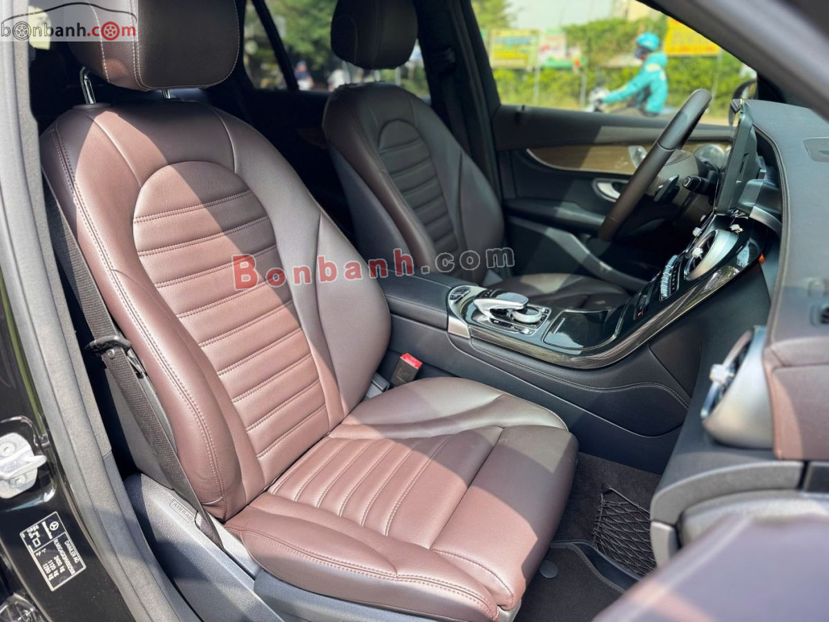 Bán ô tô Mercedes Benz GLC 250 4Matic - 2017 - xe cũ
