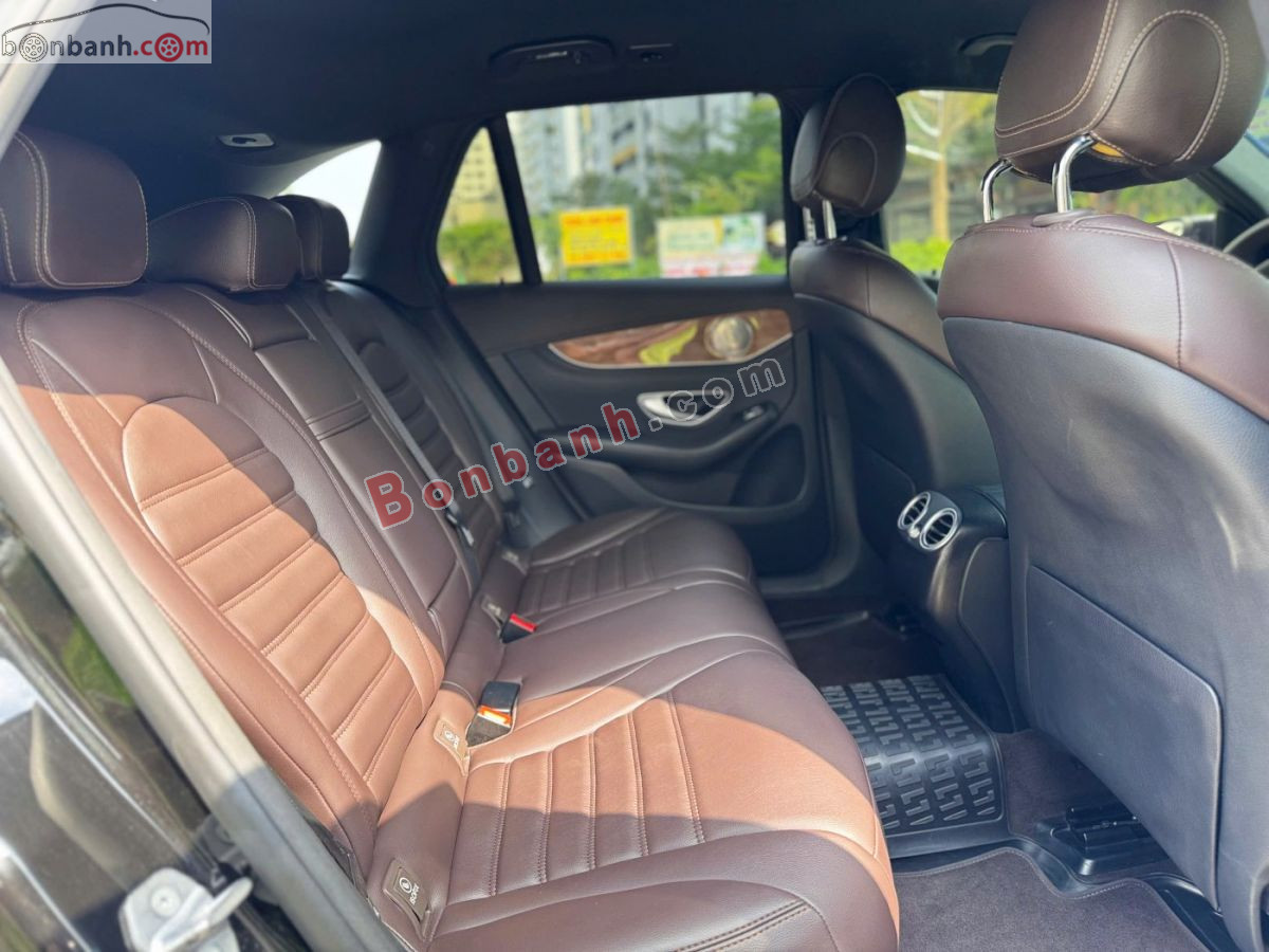 Bán ô tô Mercedes Benz GLC 250 4Matic - 2017 - xe cũ