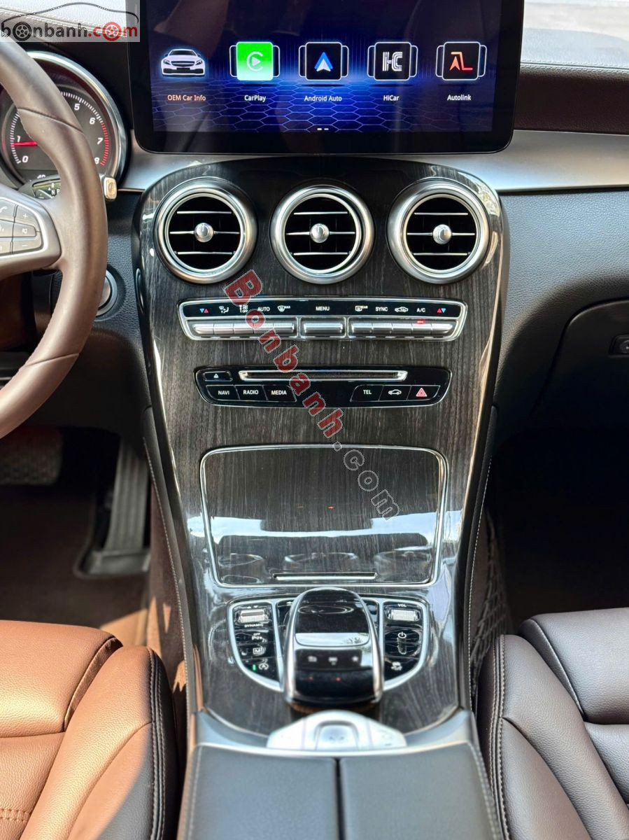 Bán ô tô Mercedes Benz GLC 250 4Matic - 2017 - xe cũ