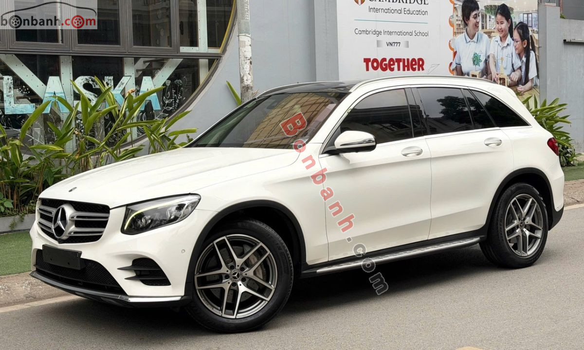 Bán ô tô Mercedes Benz GLC 300 4Matic - 2017 - xe cũ