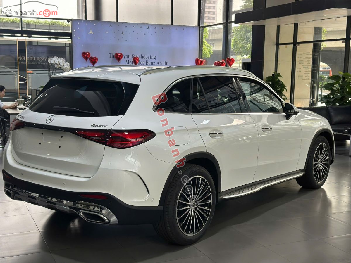 Bán ô tô Mercedes Benz GLC 300 4Matic - 2025 - xe cũ