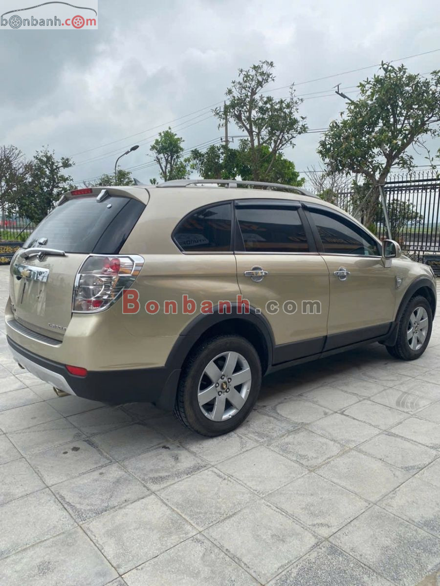 Bán ô tô Chevrolet Captiva LT 2.4 MT - 2009 - xe cũ